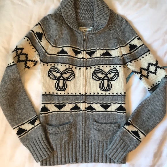 Aritzia Sweaters - TNA Sea to Sky grey lambswool zip cardigan